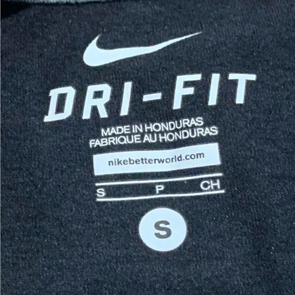 Nike Dri Fit Tshirt Size Small Bundle of 3 - Picture 10 of 14